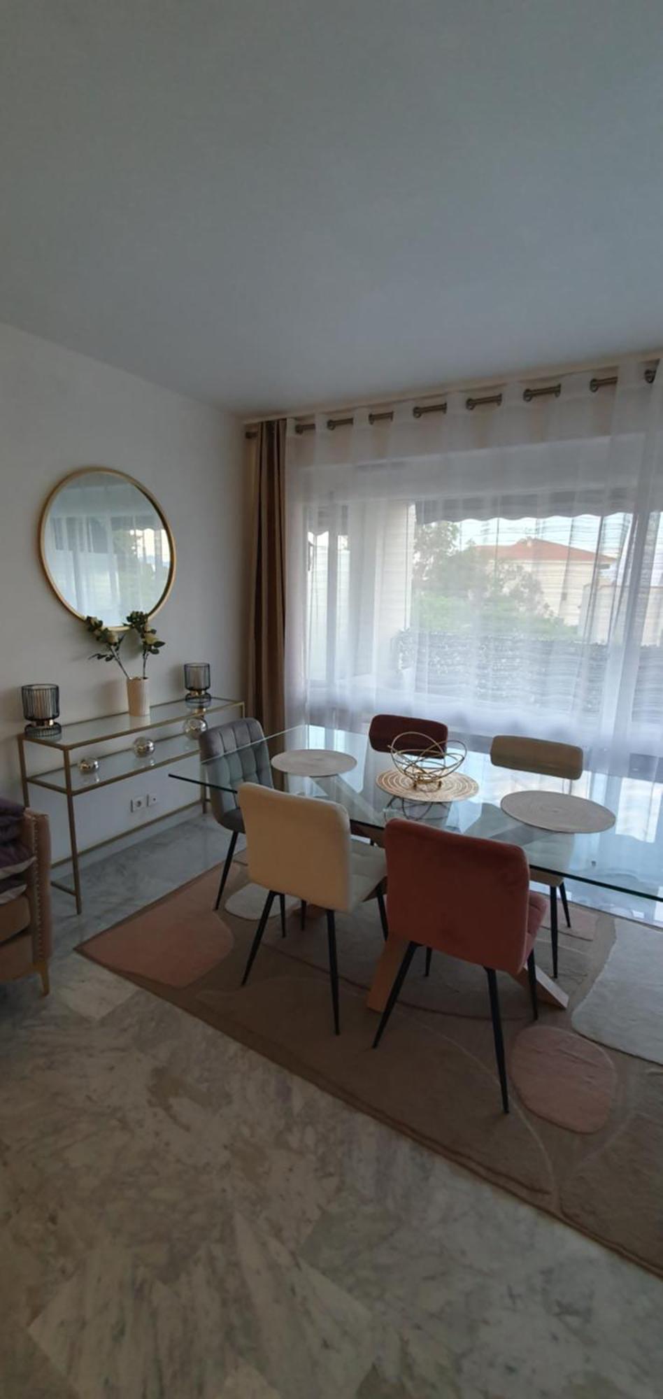 Spacieux 2 Pieces Terrasse Et Piscine 戛纳 外观 照片